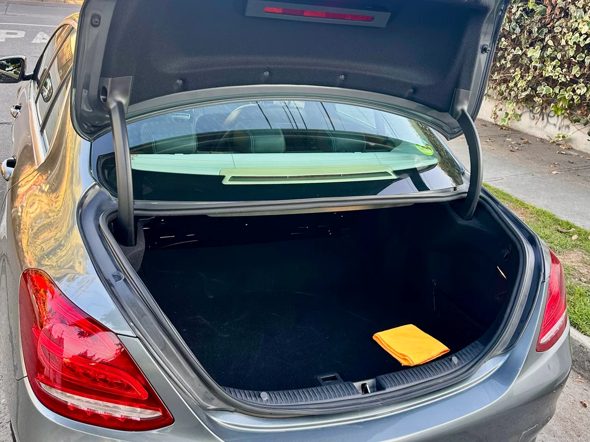MERCEDES BENZ C 180 1.6 2018 - Miniatura 10