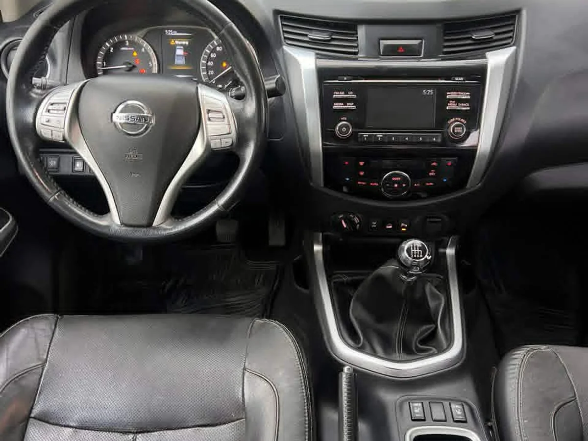 NISSAN NP300 2.3 2018