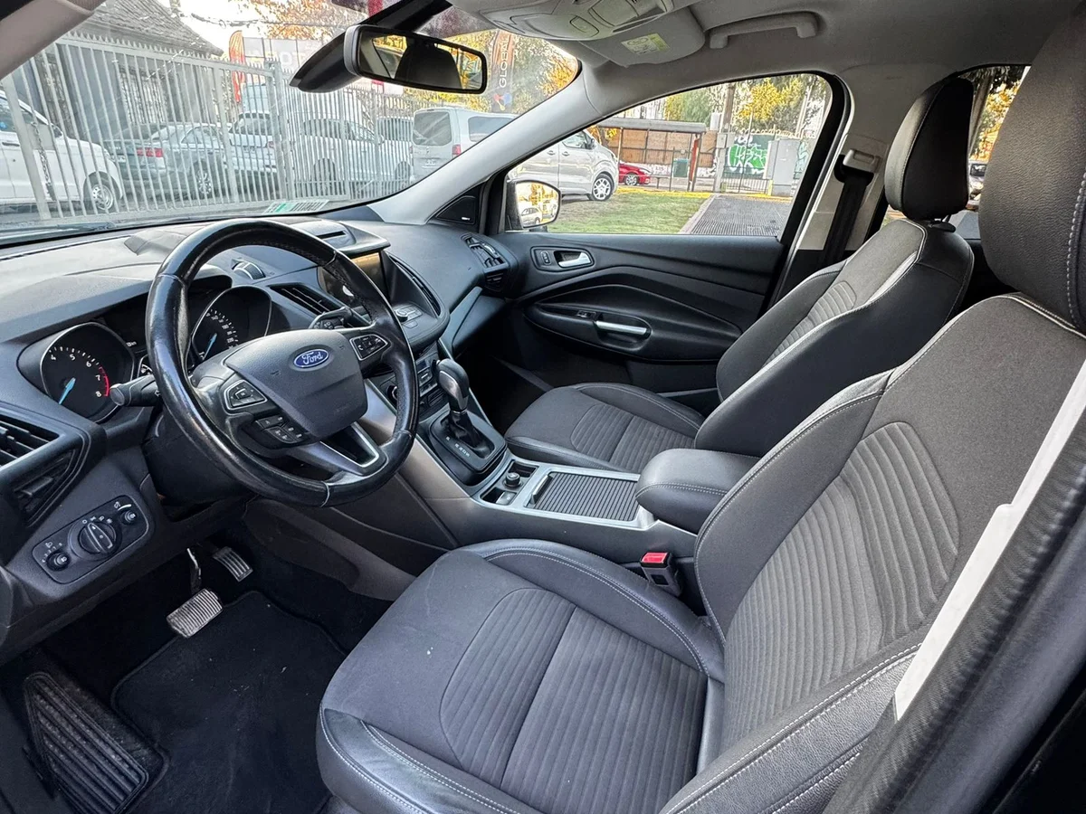 FORD ESCAPE 2.0 AUT 2018 - Miniatura 10