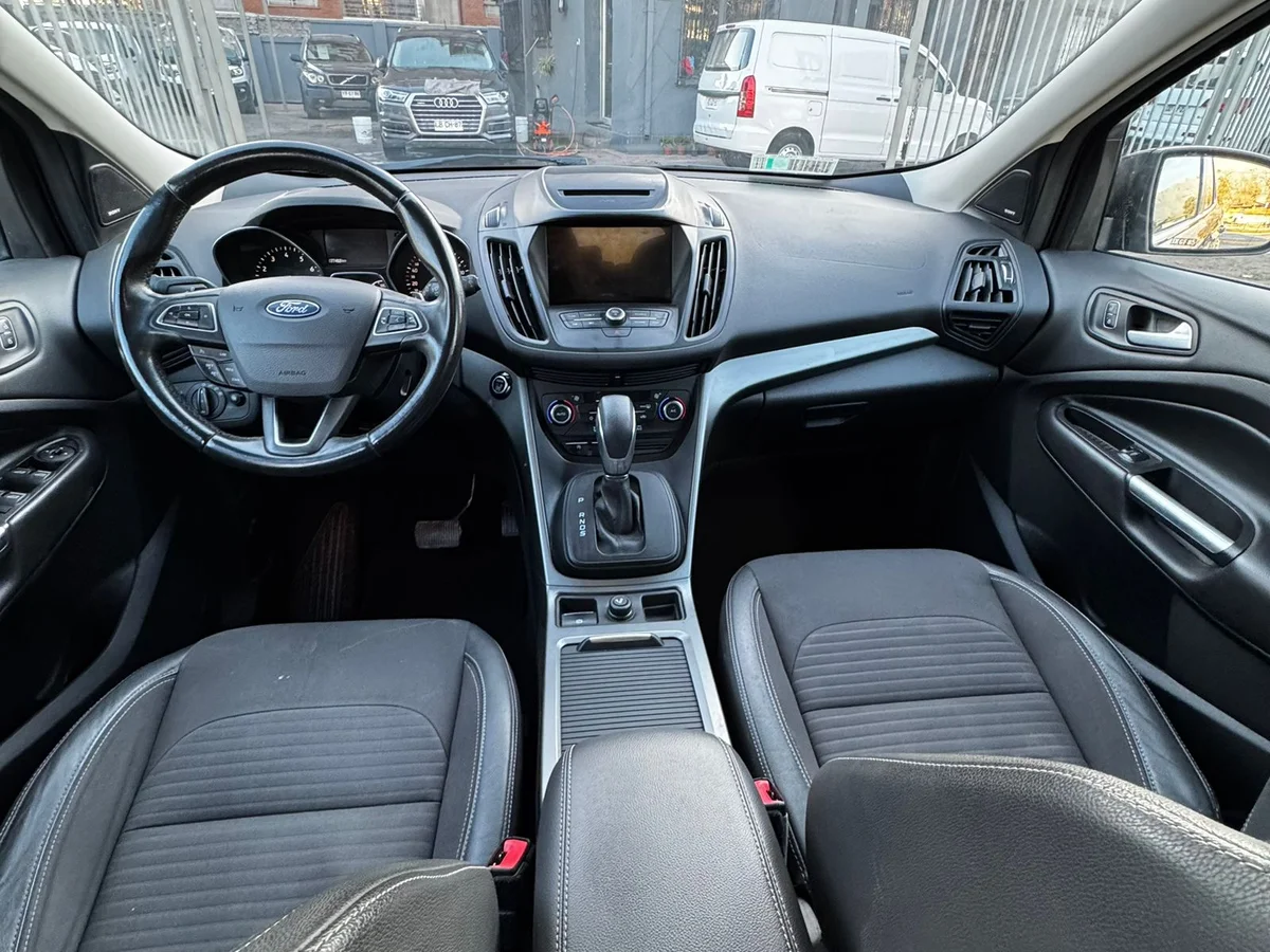 FORD ESCAPE 2.0 AUT 2018 - Miniatura 12