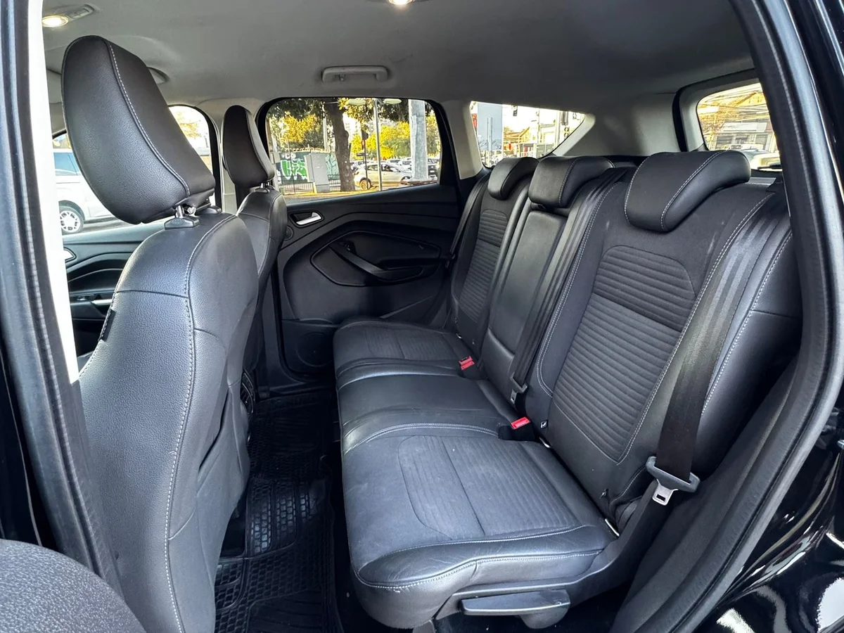 FORD ESCAPE 2.0 AUT 2018 - Miniatura 14
