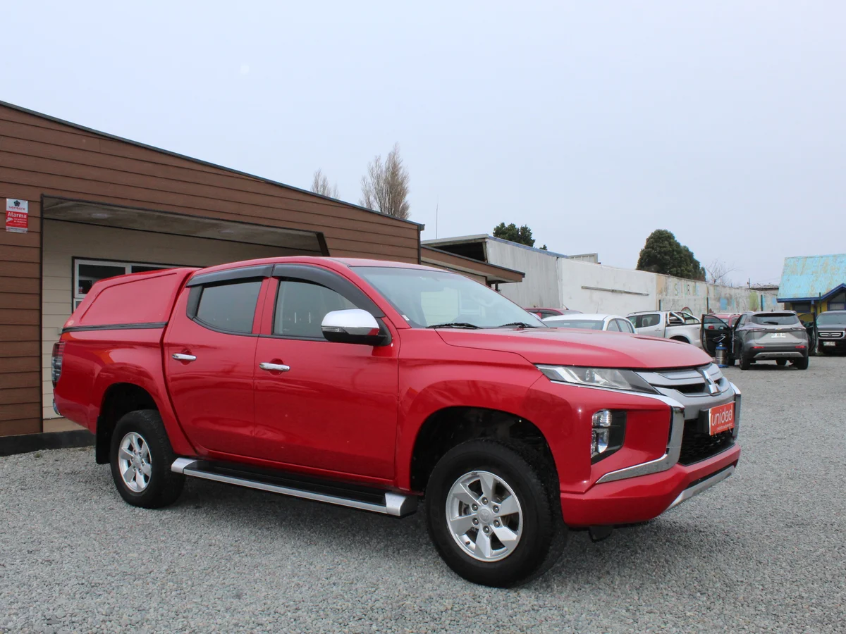 MITSUBISHI L200 KATANA CR 2.5 CR 2023