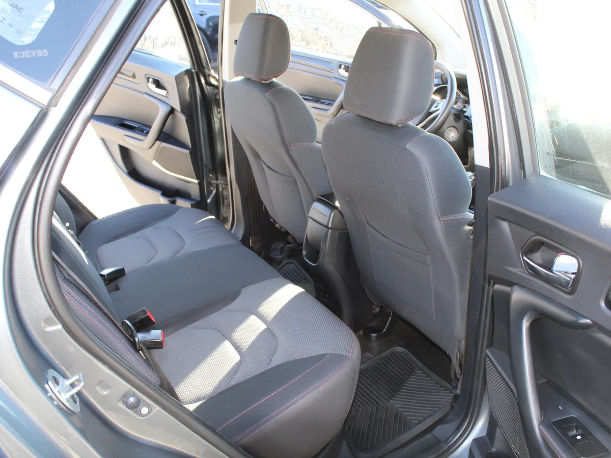 JAC JS3 Suv 2018 - Miniatura 7