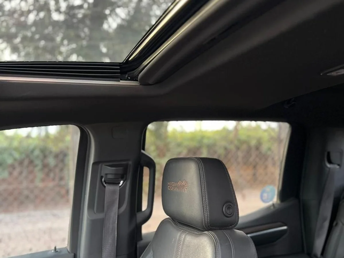 CHEVROLET SILVERADO 4X4 3.0L AUT HIGH COUNTRY DIESEL 2023 - Miniatura 10