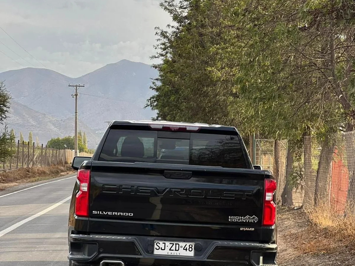 CHEVROLET SILVERADO 4X4 3.0L AUT HIGH COUNTRY DIESEL 2023 - Miniatura 11