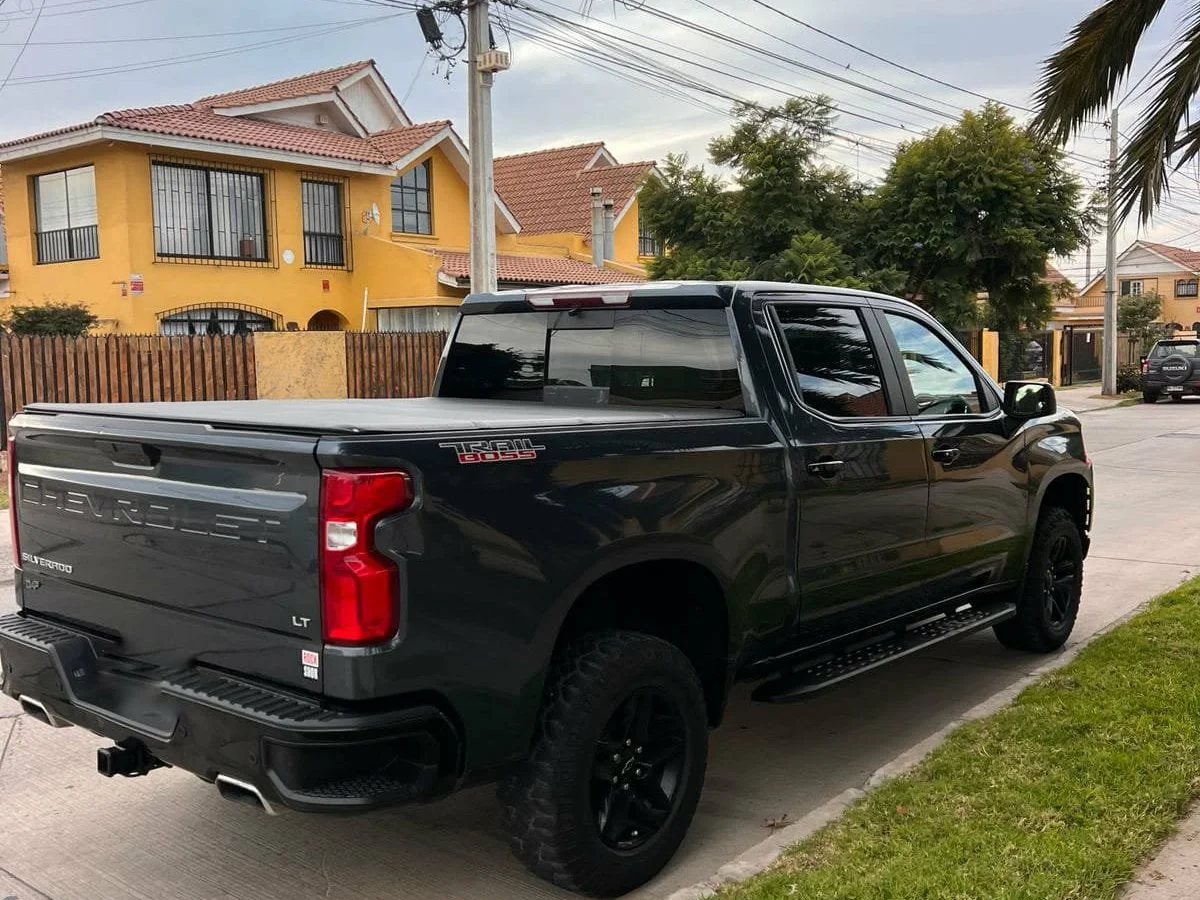CHEVROLET SILVERADO 5.3 2021