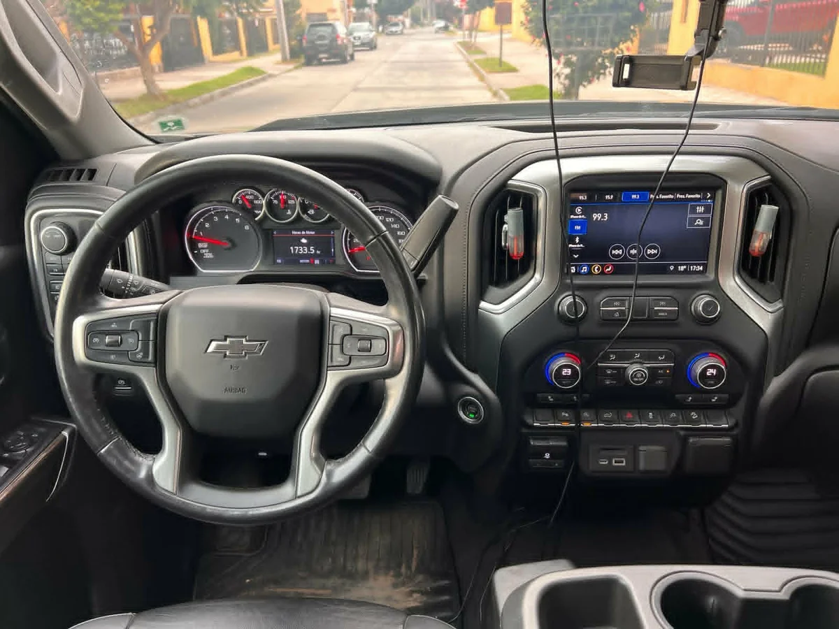 CHEVROLET SILVERADO 5.3 2021