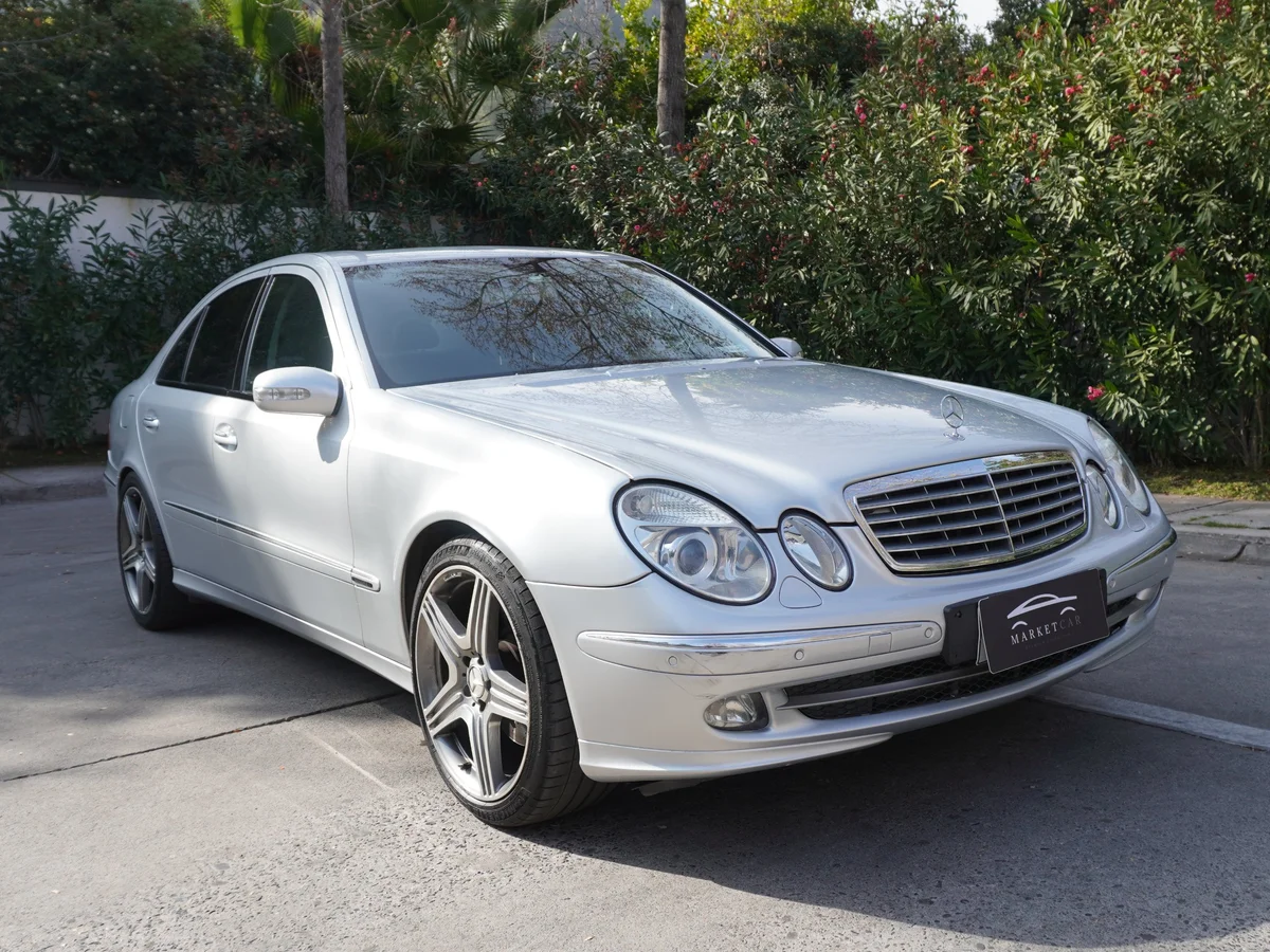 MERCEDES BENZ E 350 Elegance 3.5 V6 AMG 2006 miniatura 3
