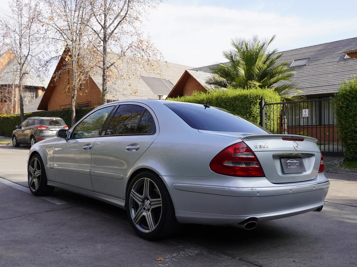 MERCEDES BENZ E 350 Elegance 3.5 V6 AMG 2006 miniatura 7