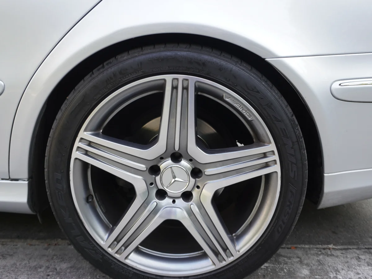 MERCEDES BENZ E 350 Elegance 3.5 V6 AMG 2006 miniatura 15