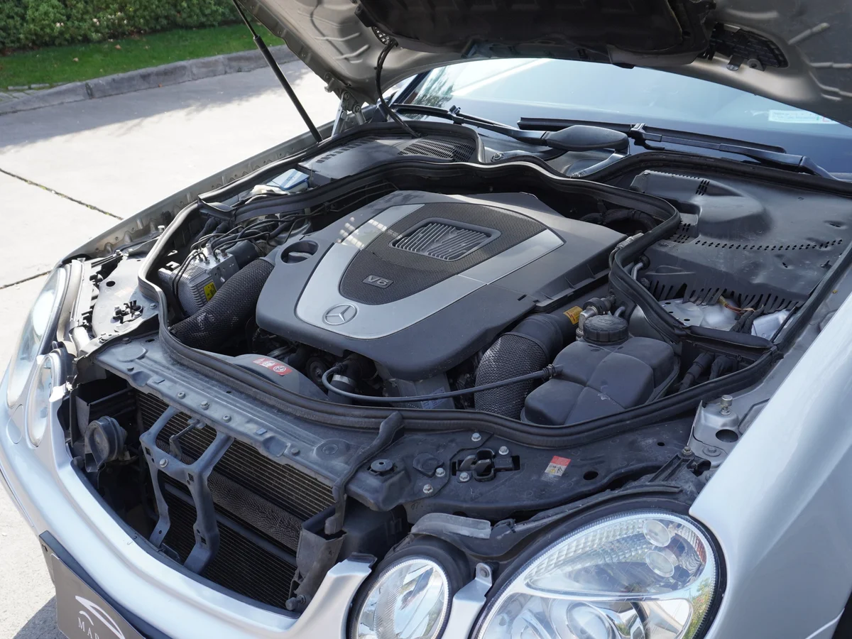 MERCEDES BENZ E 350 Elegance 3.5 V6 AMG 2006 miniatura 28