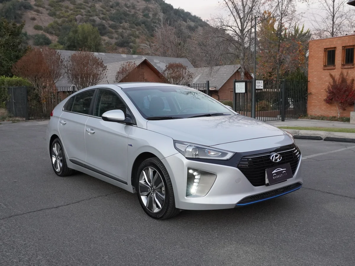 HYUNDAI IONIQ 1.6 GDI HÍBRIDO AE 2020 miniatura 3