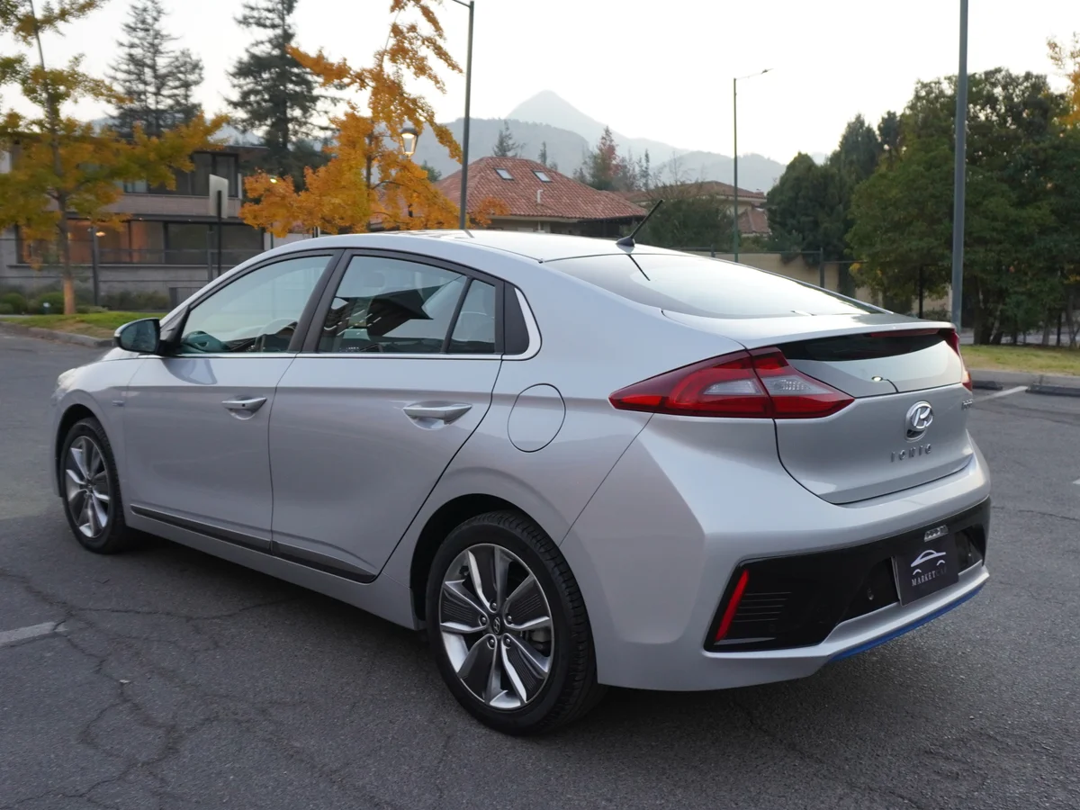 HYUNDAI IONIQ 1.6 GDI HÍBRIDO AE 2020 miniatura 7
