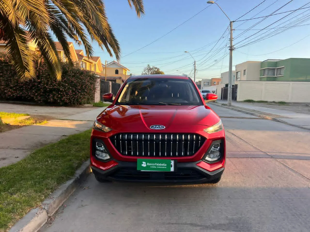 JAC JS8 LUXURY 1.5 AT 2024