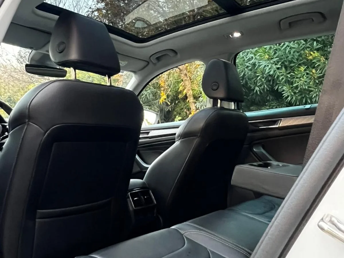 SKODA KODIAQ 2.0L TSI 4x4 180HP AT DSG STYLE . 2024 - Miniatura 7