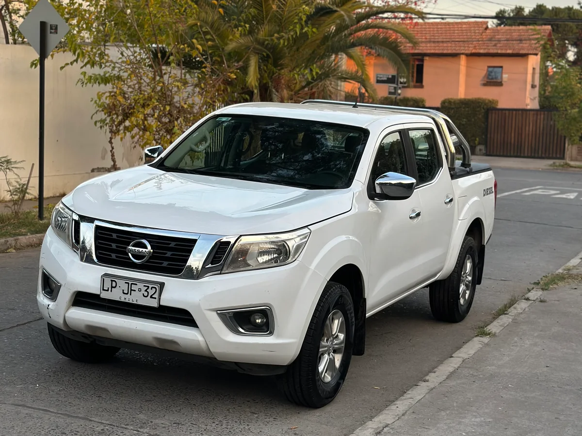 NISSAN NP300 4x2 2019 - Miniatura 2