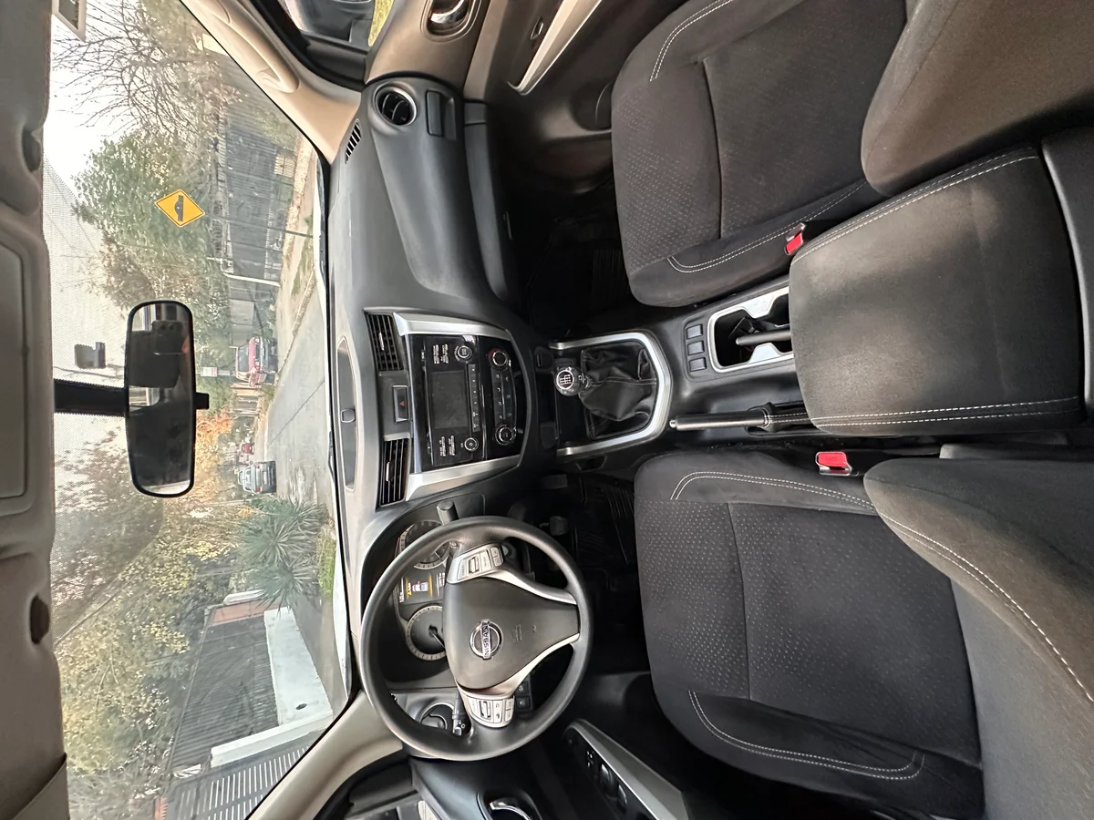 NISSAN NP300 4x2 2019 - Miniatura 8