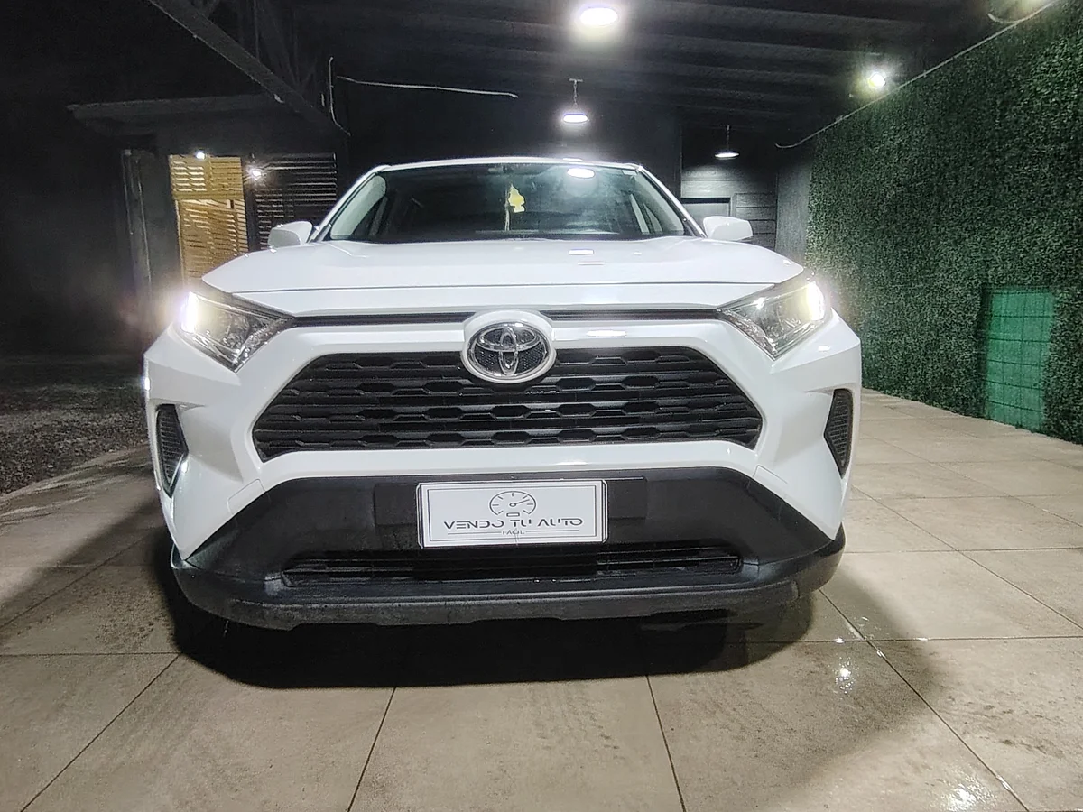 TOYOTA RAV 4 2.0 2.0 4x2 MT 2020