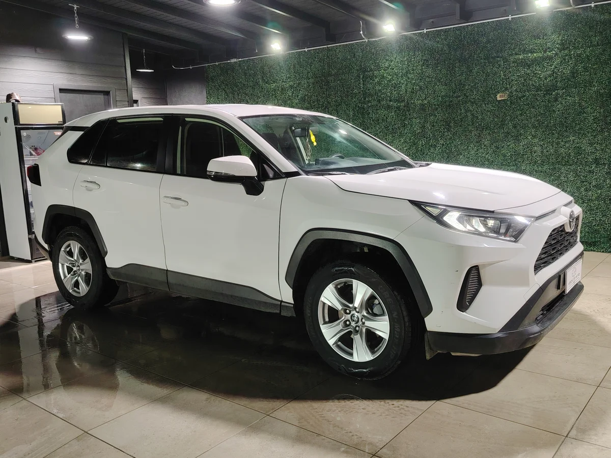 TOYOTA RAV 4 2.0 2.0 4x2 MT 2020