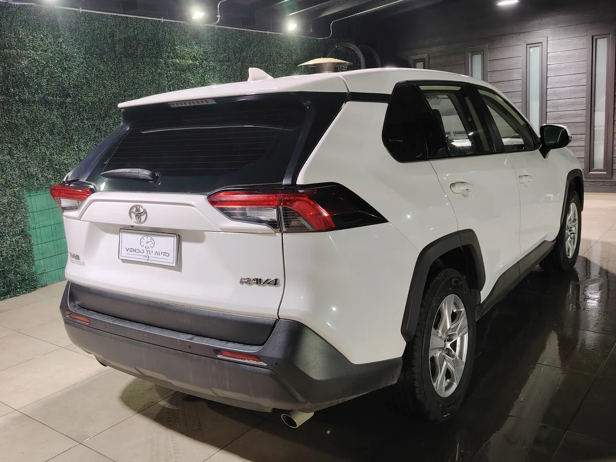 TOYOTA RAV 4 2.0 2.0 4x2 MT 2020 - Miniatura 9