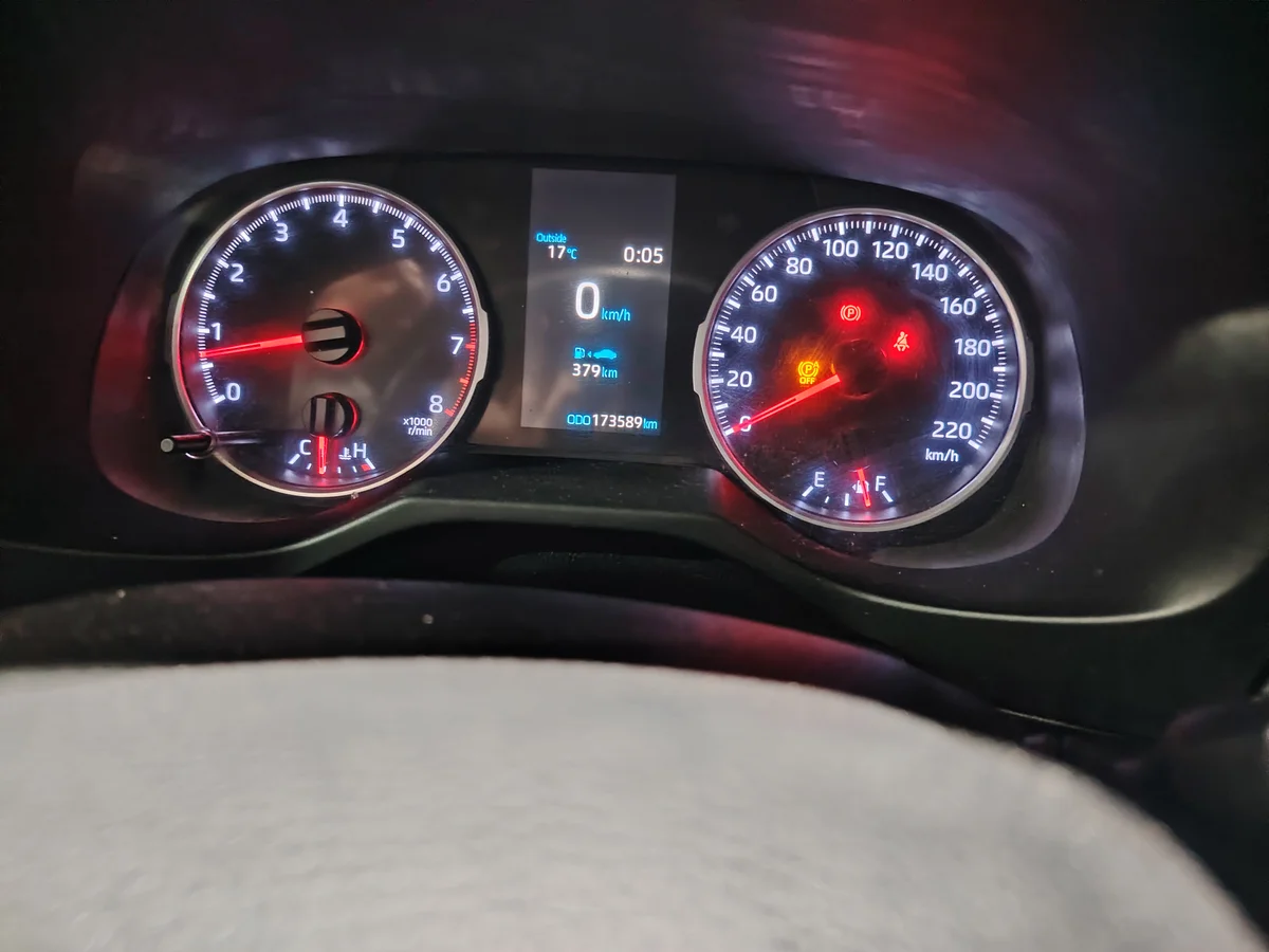 TOYOTA RAV 4 2.0 2.0 4x2 MT 2020 - Miniatura 22