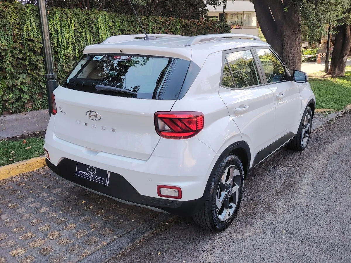 HYUNDAI Venue 1.6 QX PLUS 4X2 MT 5P 2024 - Miniatura 9