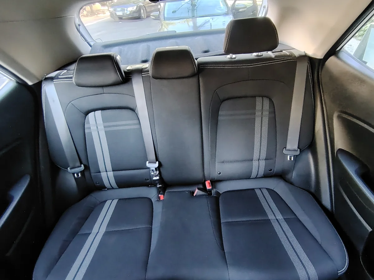 HYUNDAI Venue 1.6 QX PLUS 4X2 MT 5P 2024 - Miniatura 21
