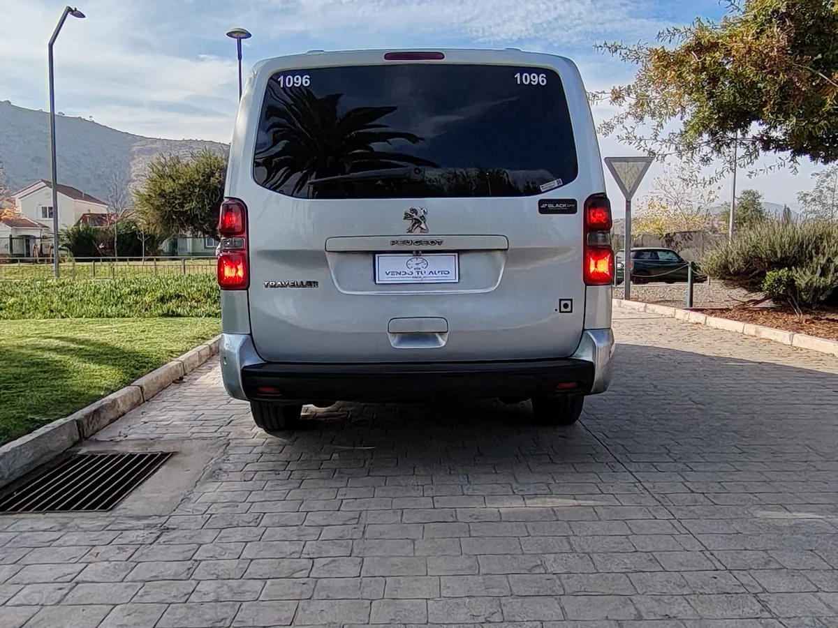 PEUGEOT Traveller BLUEHDI 2019 - Miniatura 9