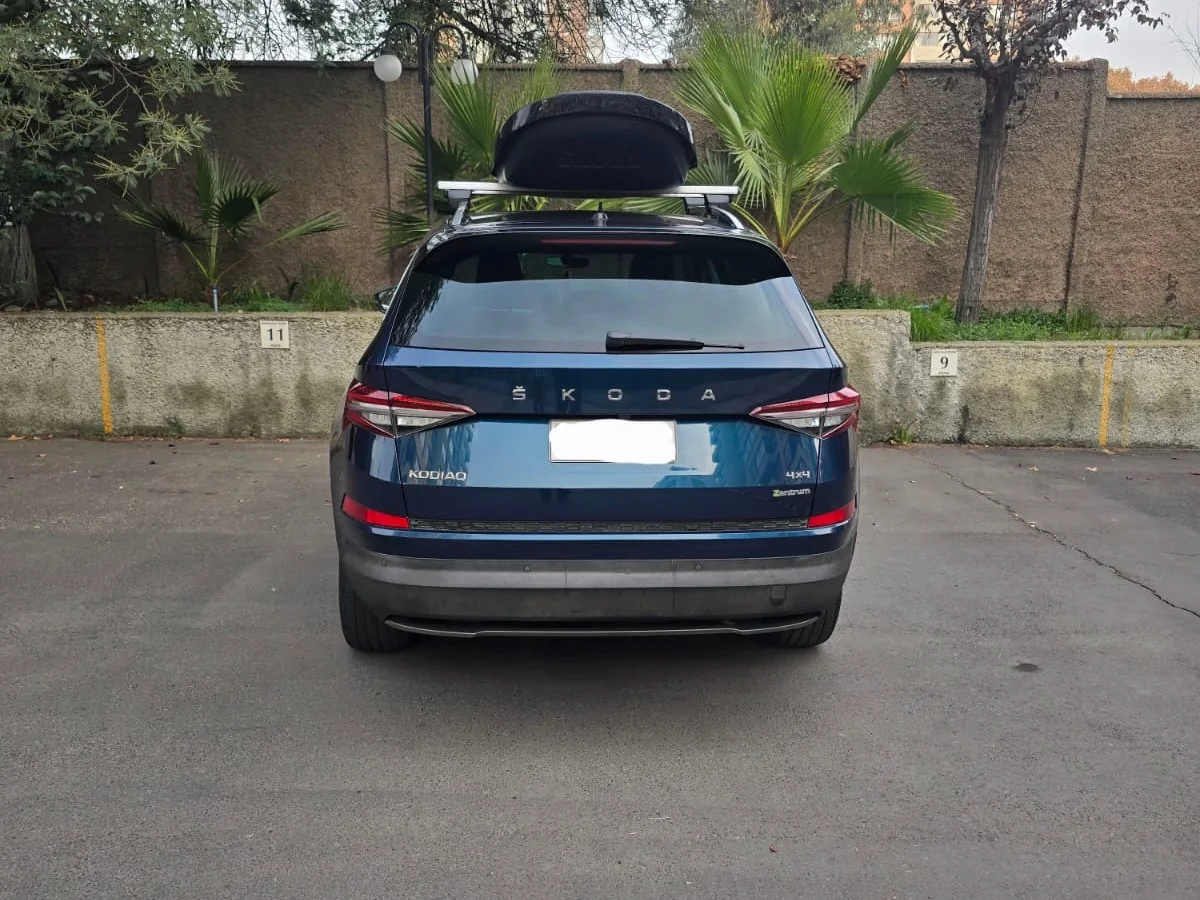 SKODA KODIAQ 4X4 2.0 AUT DIESEL 2022 - Miniatura 9