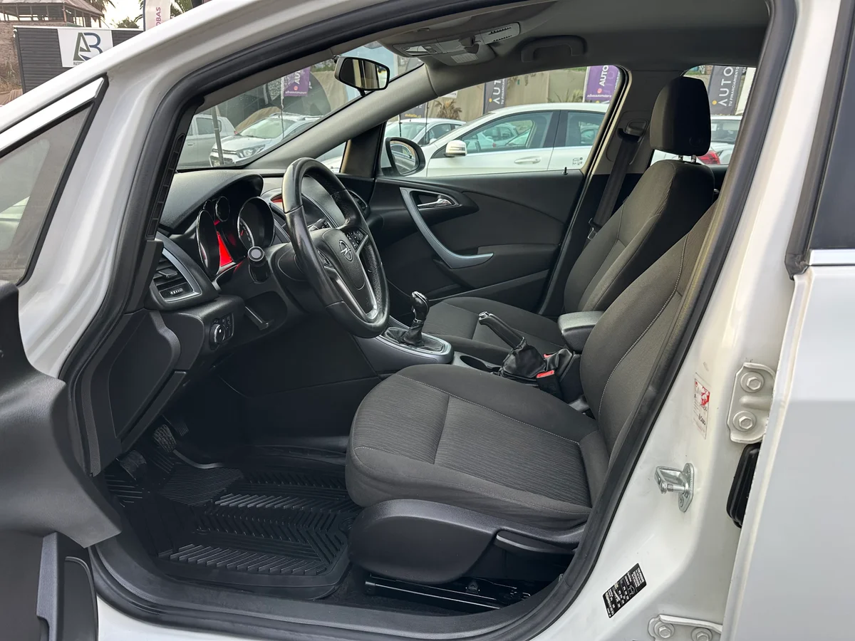 OPEL ASTRA HB 1.6 TURBO ENJOY R HB 1.6 TURBO ENJOY R 2015 - Miniatura 12