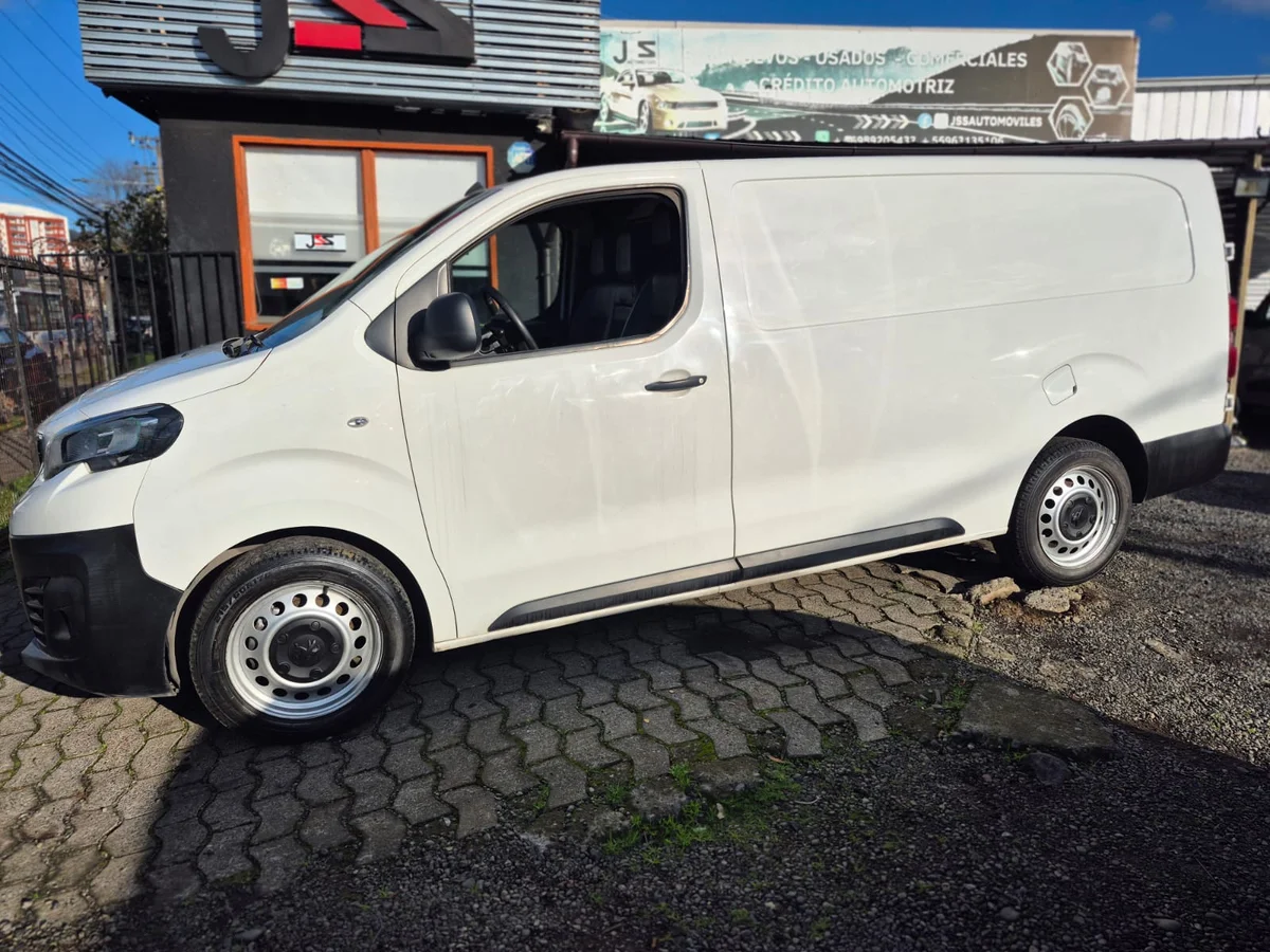 PEUGEOT Expert 2.0 PREMIUM DIESEL 4X2 FURGON 150HP MT 5P 2021 - Miniatura 11