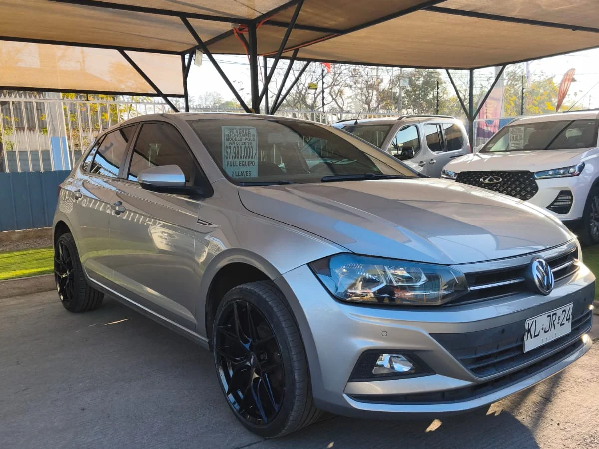 VOLKSWAGEN Polo 1.6 CONFORTLINE 4X2 MT 4P 2018