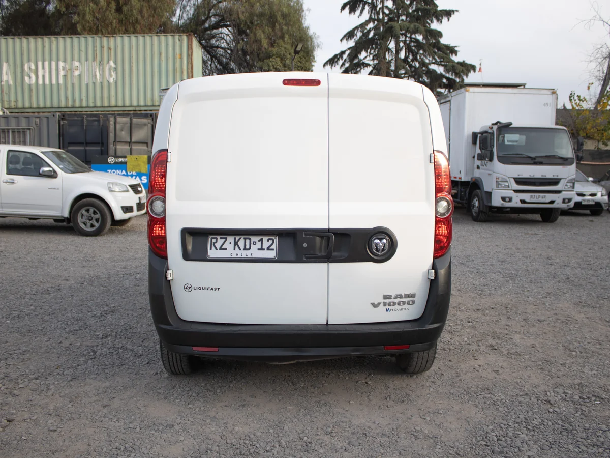RAM VAN 1000 1.3 Cab Simple 2022 miniatura 8