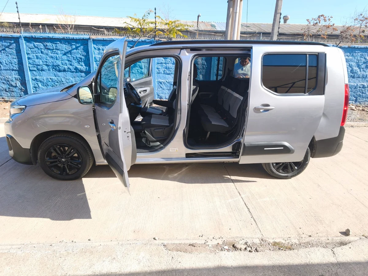 CITROEN Berlingo 1.5 M BLUEHDI 100 BVM6 MT DIESEL MULTISPACE 2025 - Miniatura 8