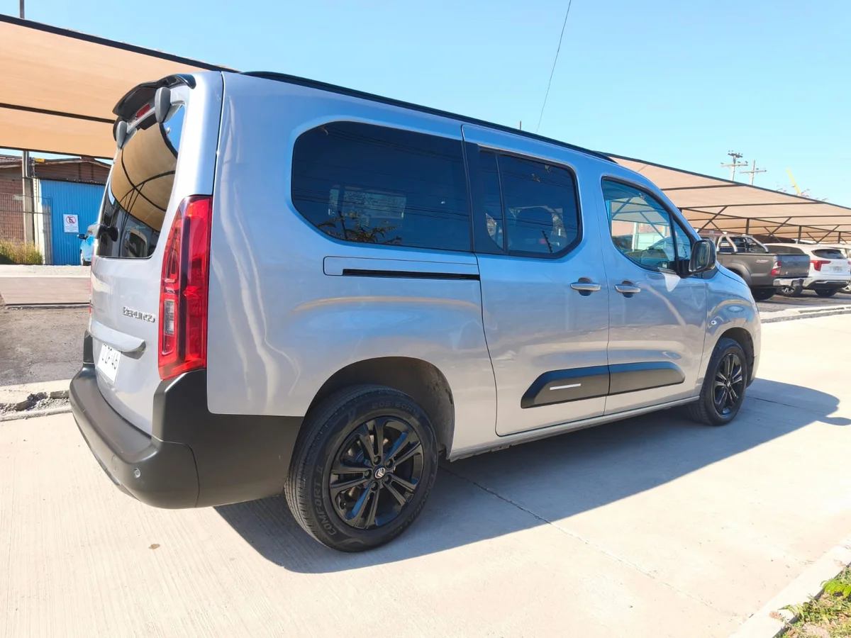 CITROEN Berlingo 1.5 M BLUEHDI 100 BVM6 MT DIESEL MULTISPACE 2025 - Miniatura 9