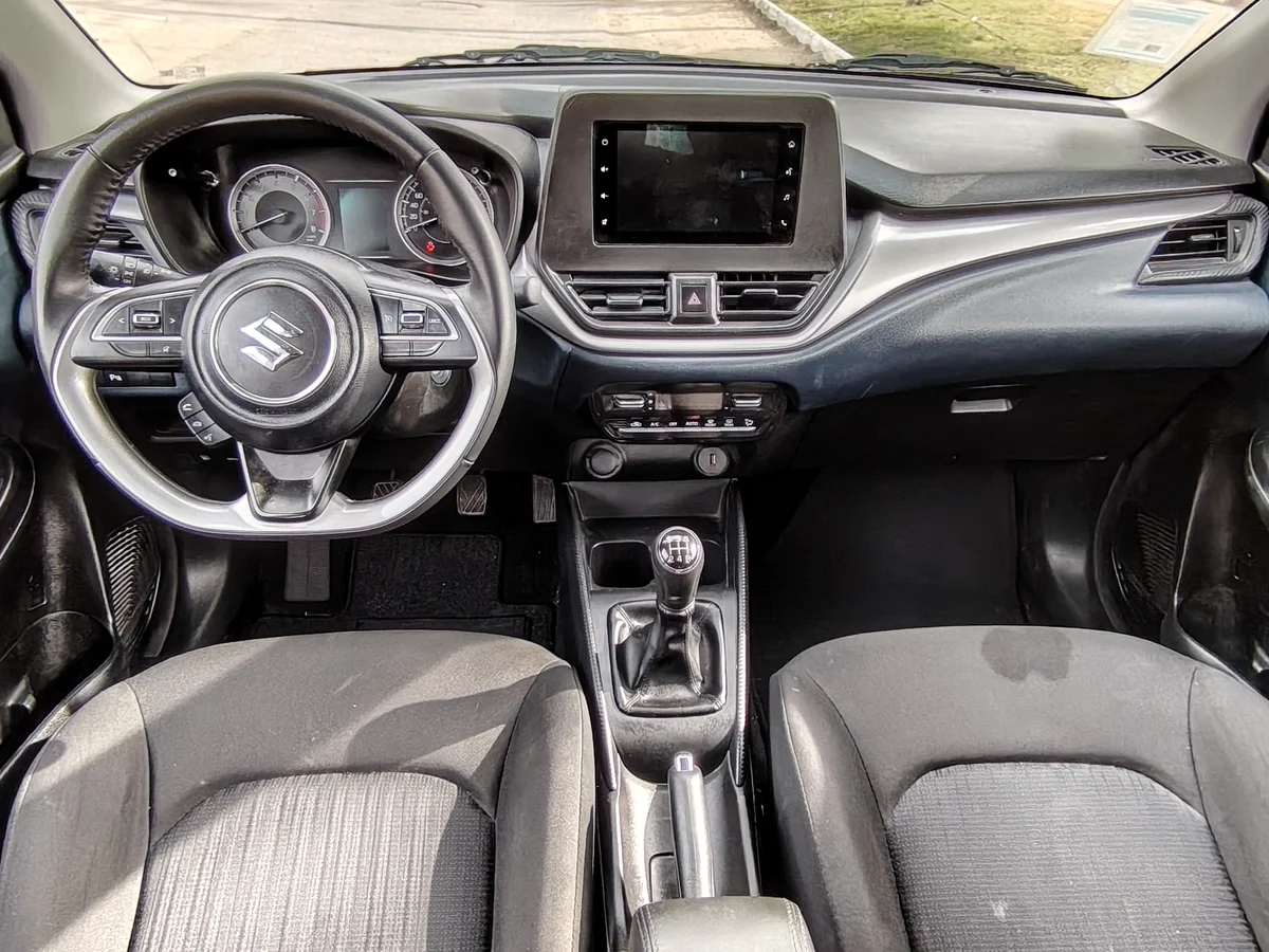 SUZUKI BALENO 1.5 GLS MT 2025 - Miniatura 16