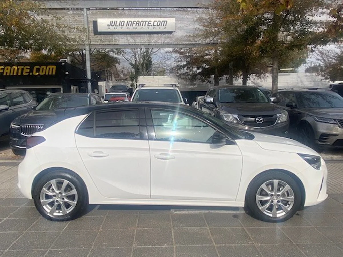 OPEL CORSA HB 1.2 Automatico . 2021 - Miniatura 3