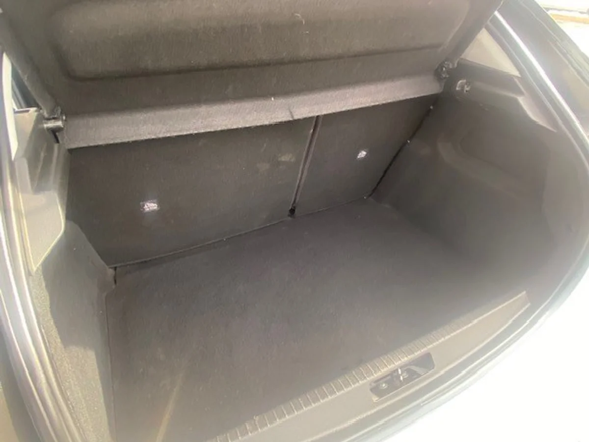 OPEL CORSA HB 1.2 Automatico . 2021 - Miniatura 17