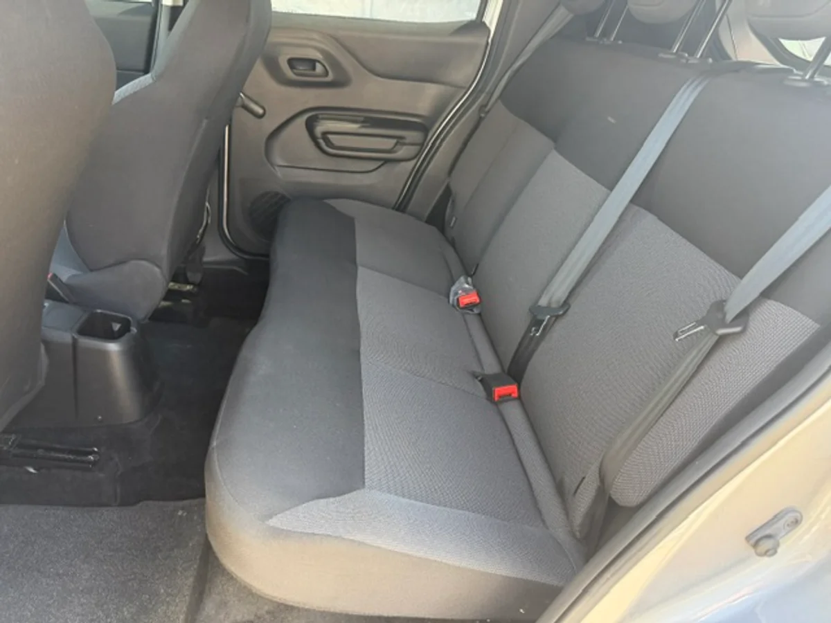 CITROEN C3 PURETECH 4X2 1.2 Live Pack 1.2 Puretech 2025 - Miniatura 12