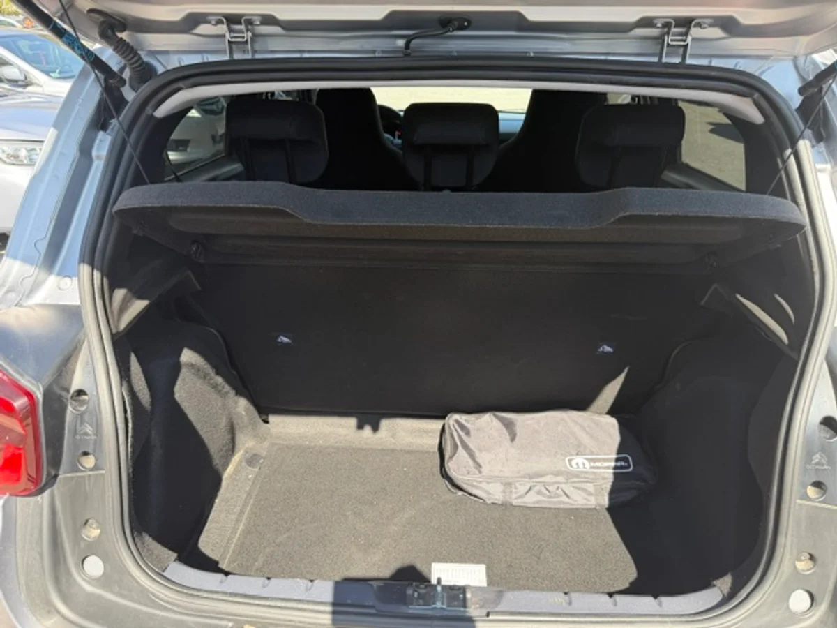 CITROEN C3 PURETECH 4X2 1.2 Live Pack 1.2 Puretech 2025 - Miniatura 14