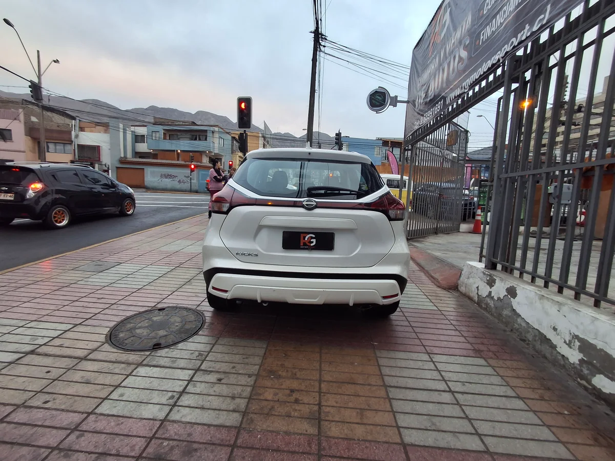NISSAN KICKS ADVANCE 1.6 1.6 2023 - Miniatura 7