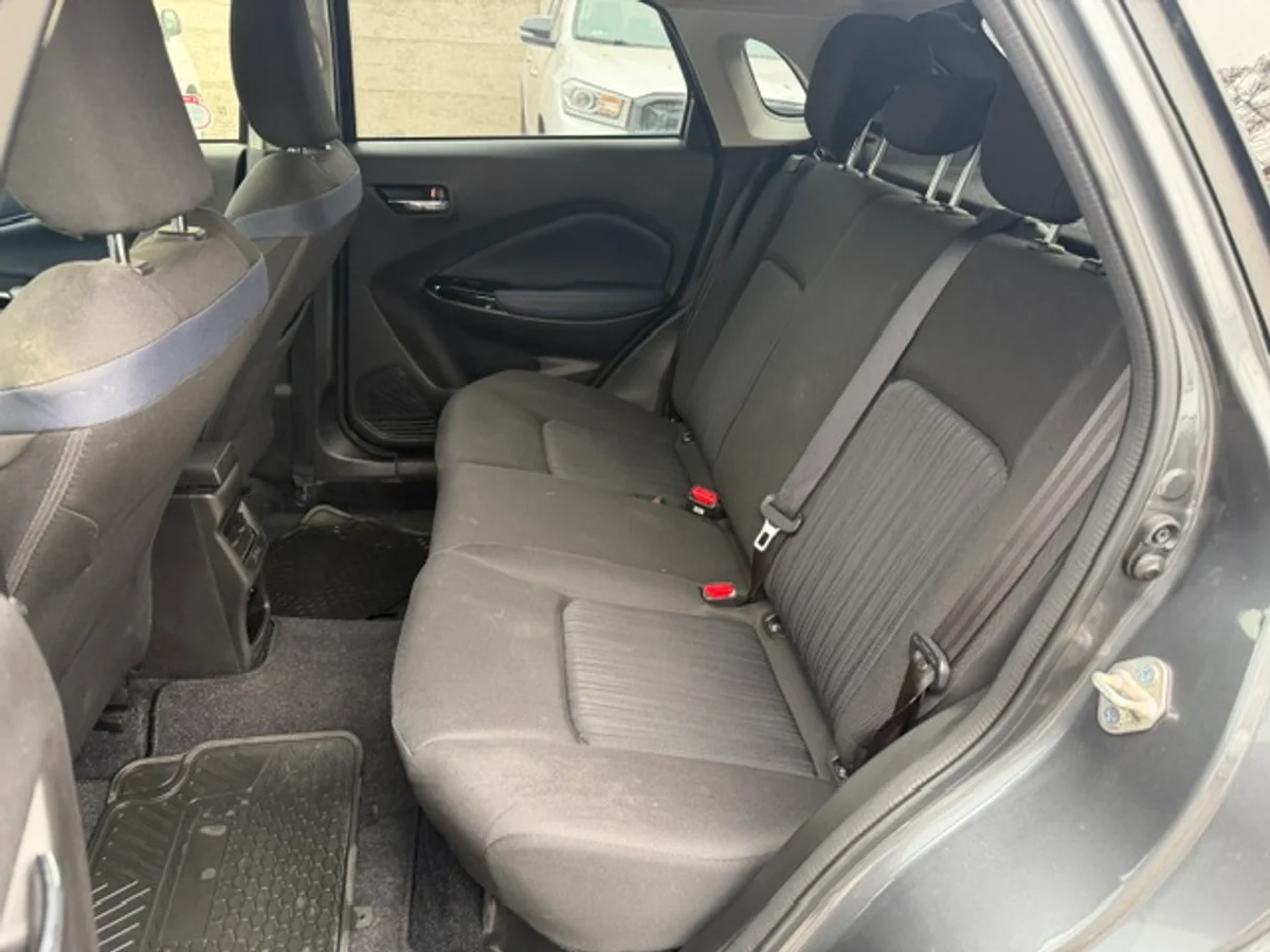 SUZUKI BALENO 1.5 GLX AUT 2025 - Miniatura 13