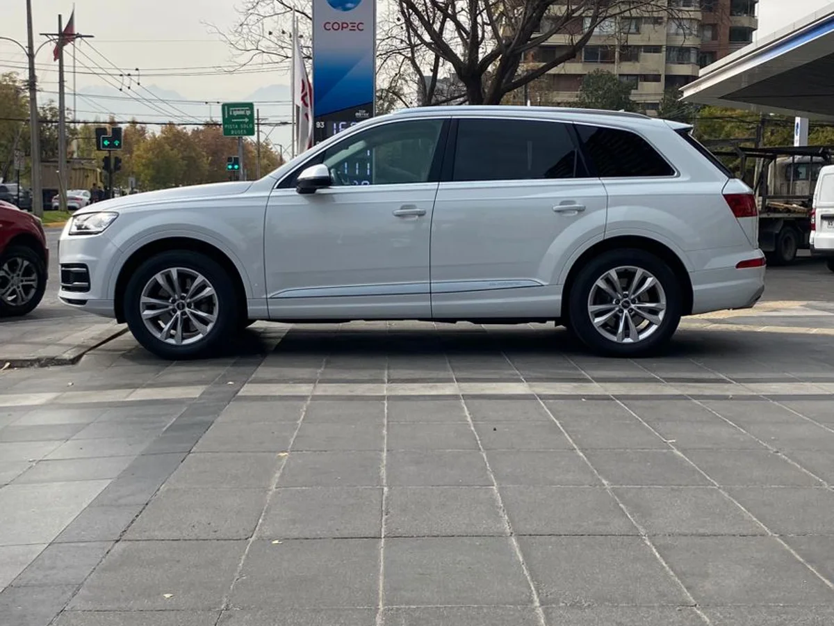 AUDI Q7 TFSI 2.0 2018