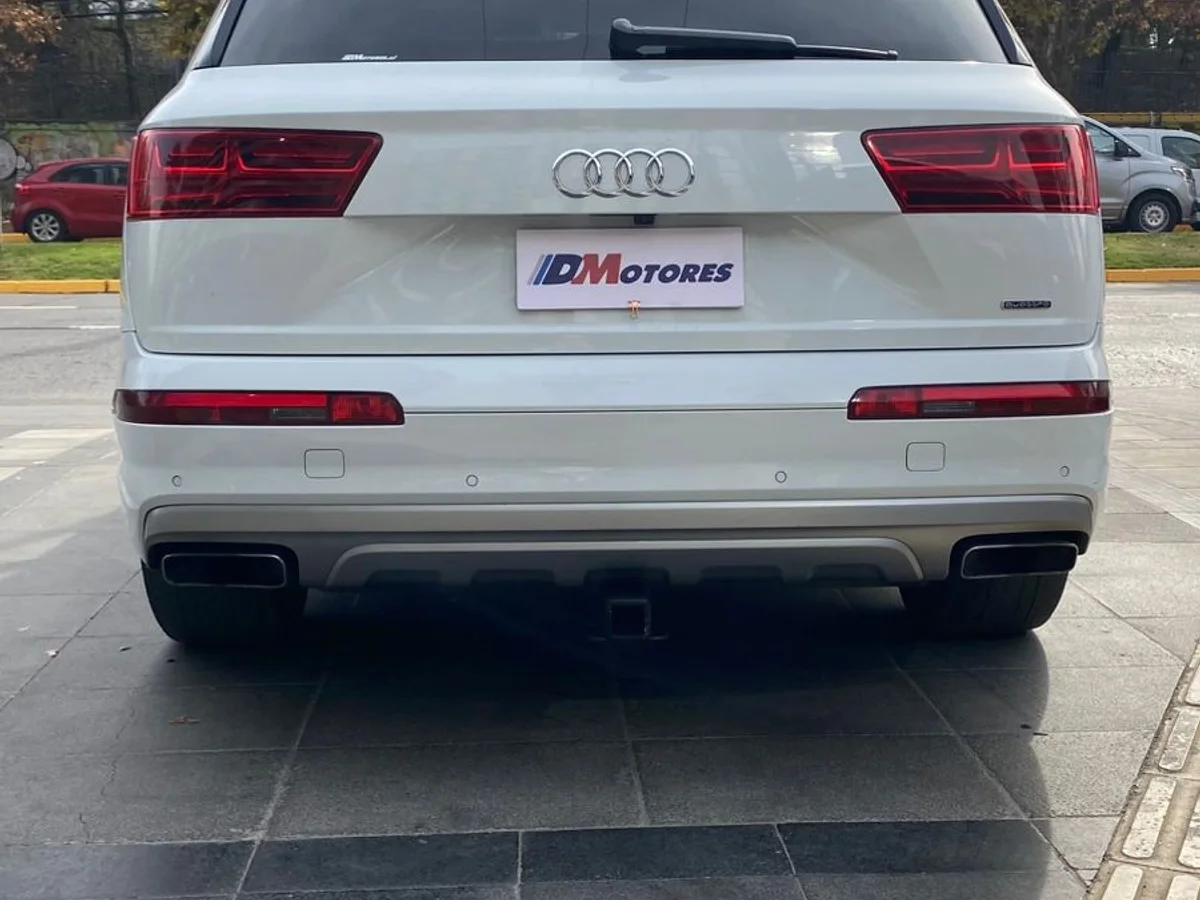 AUDI Q7 TFSI 2.0 2018 - Miniatura 8