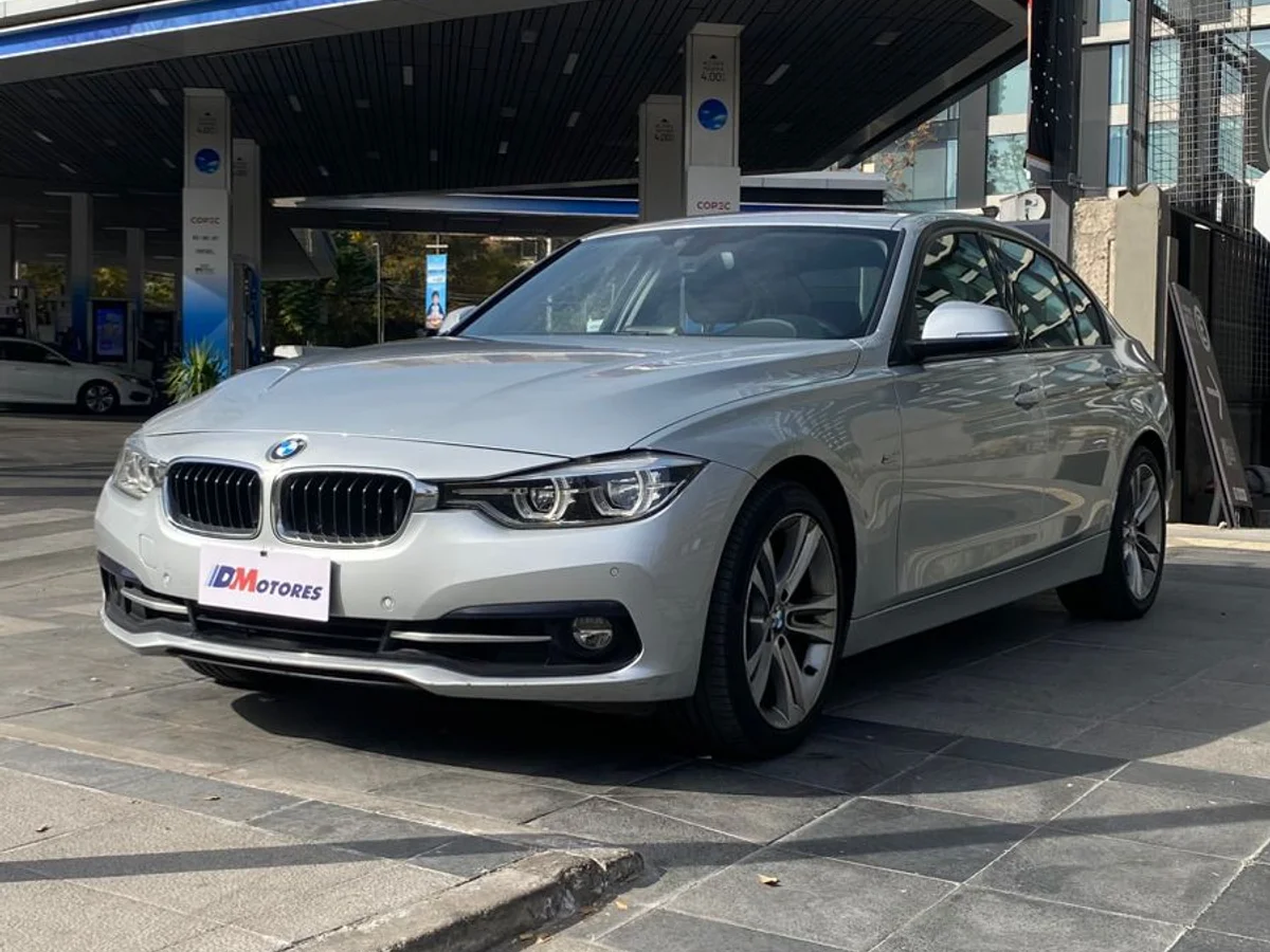 BMW 320I 2.0 AT Limousine 2017