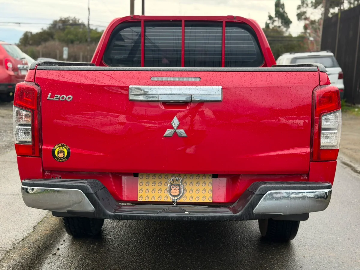 MITSUBISHI l200 KATANA CRT 4X2 2.4 2022