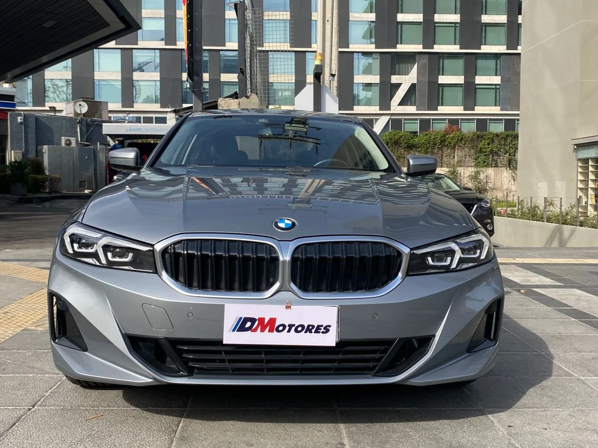 BMW 320I Urban 2023