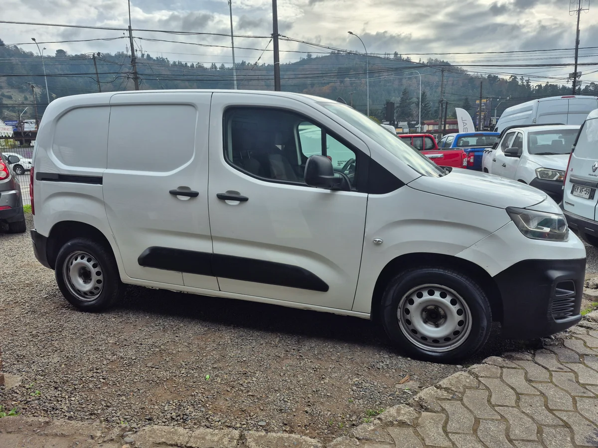 CITROEN Berlingo 1.6 2021