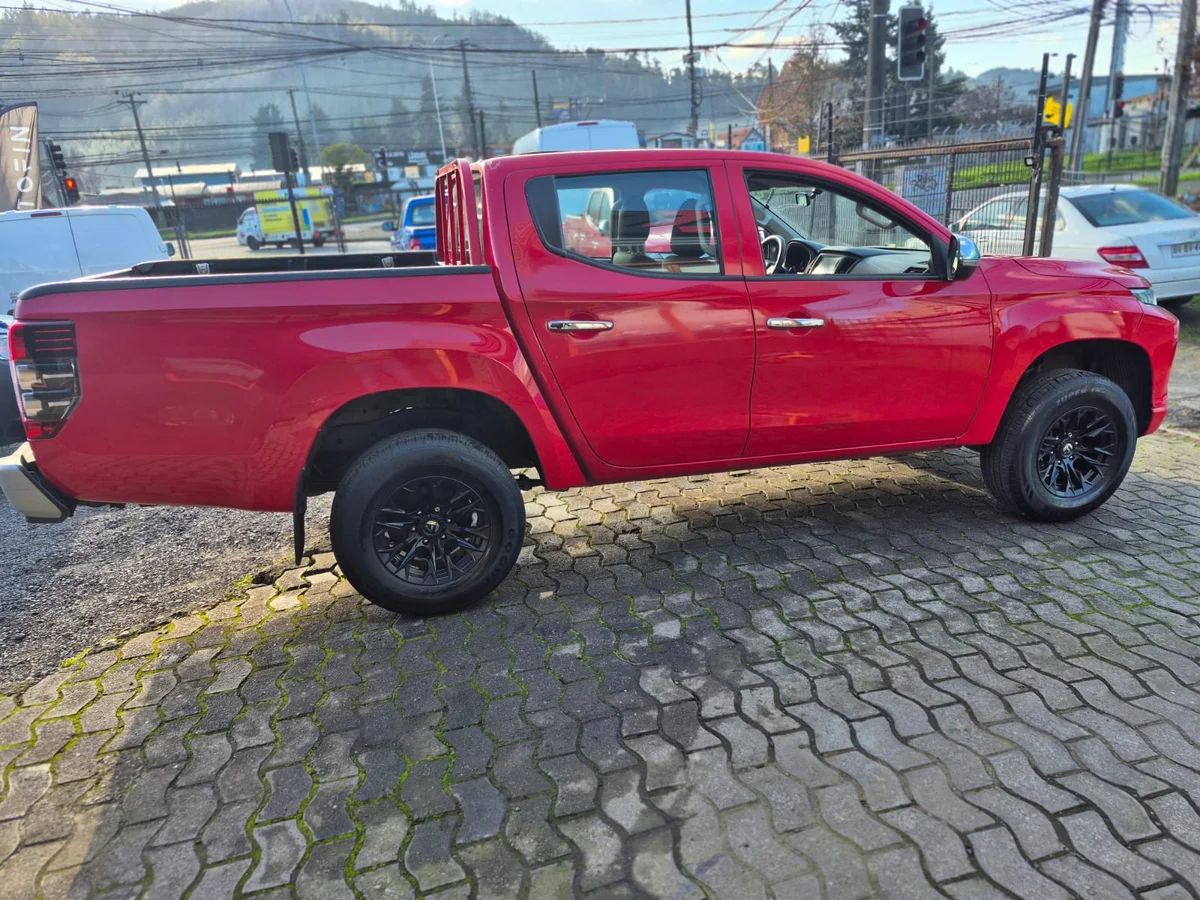 MITSUBISHI L200 2.4 2022 - Miniatura 12