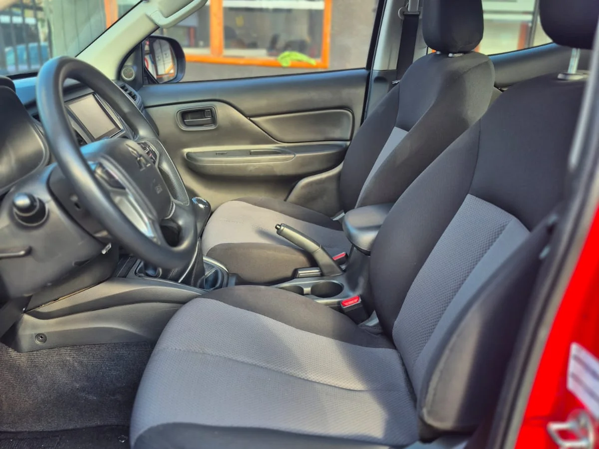 MITSUBISHI L200 2.4 2022 - Miniatura 13
